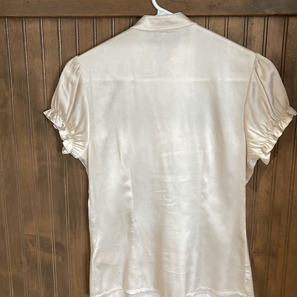 BEBE silk top - Picture 4 of 5
